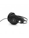 AKG K52