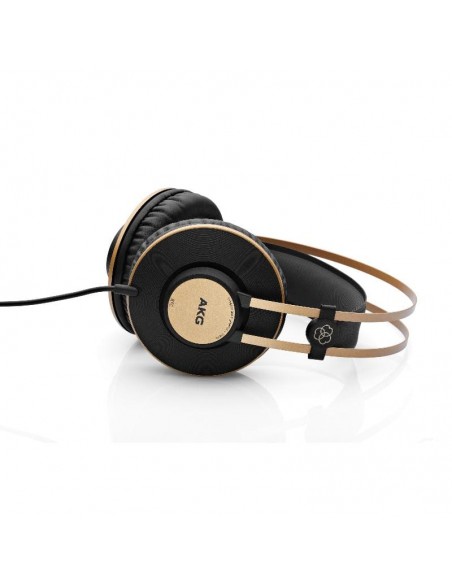 AKG K92