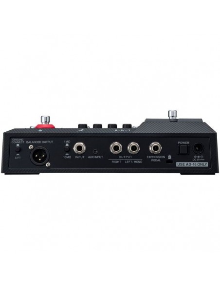 ZOOM B2 FOUR 