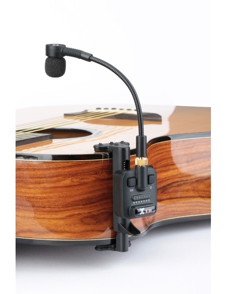 Xvive U8 Sistema microfonico wireless digitale per chitarre acustiche
