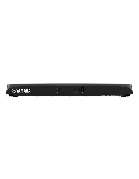 Yamaha DGX670B