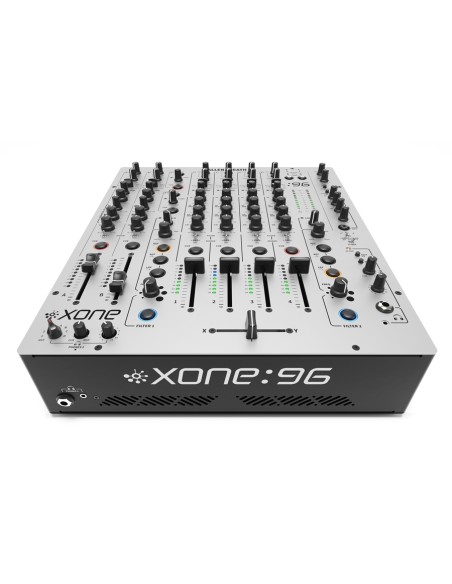 Allen & Heath XONE:96 mixer analogico per club e DJ con doppia interfaccia