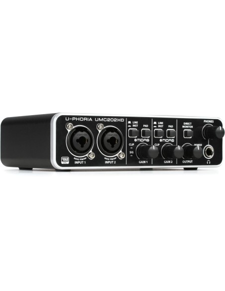 BEHRINGER UMC202HD