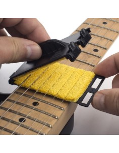 The String Cleaner Guitar