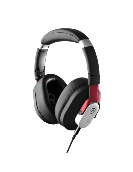 Austrian Audio Hi-X15