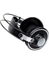 AKG K702