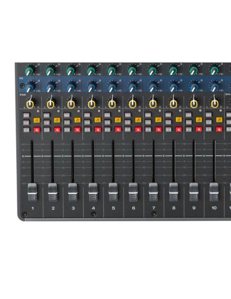 SOUNDCRAFT Signature Plus 16
